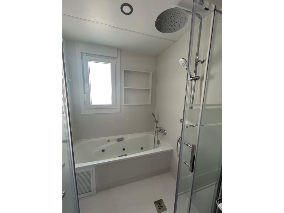 1 soveværelse Byhus til leje i Manilva - € 1.200 (Ref: 9296061)