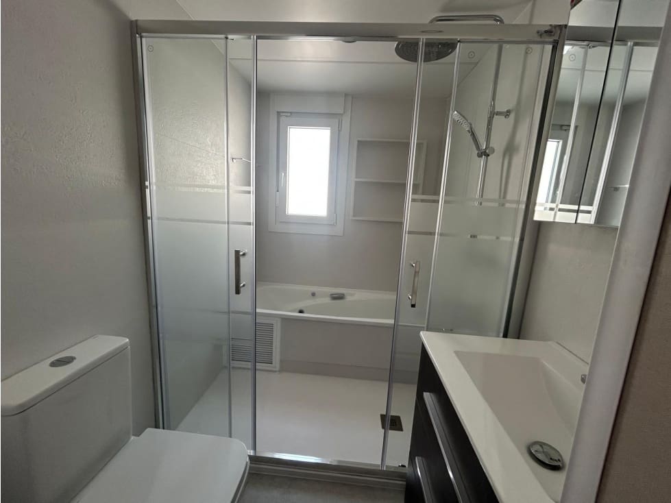 1 soveværelse Byhus til leje i Manilva - € 1.200 (Ref: 9296061)