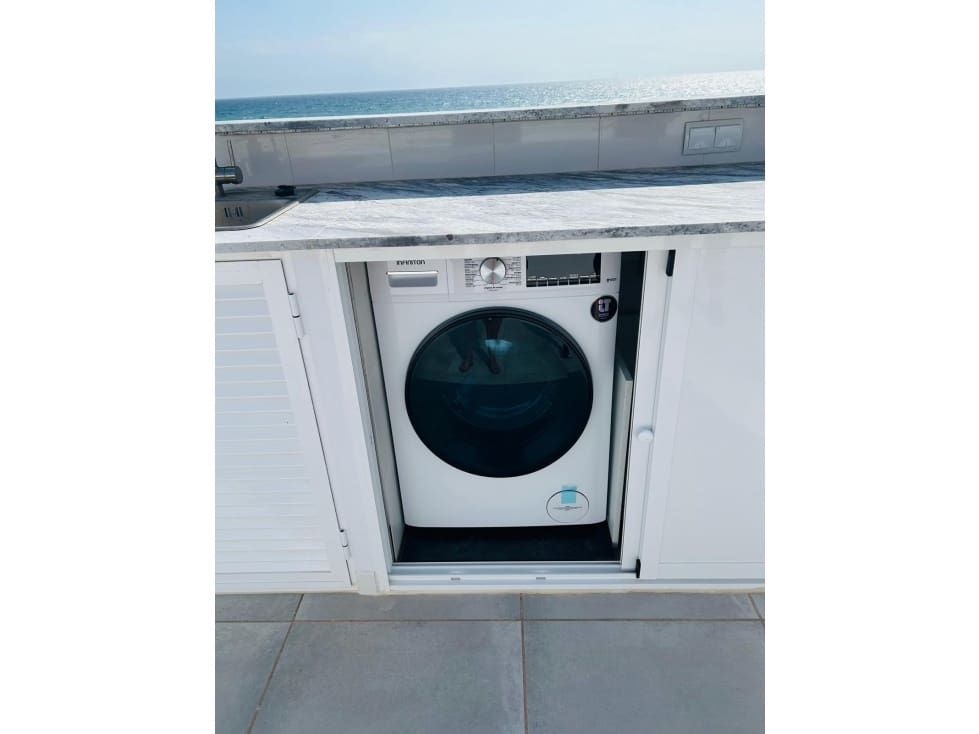 1 soveværelse Byhus til leje i Manilva - € 1.200 (Ref: 9296061)