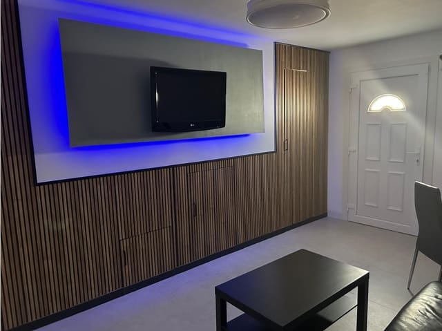 1 bedroom Townhouse for rent in Manilva - € 1,200 (Ref: 9296061)