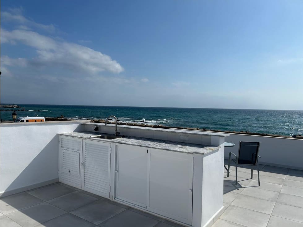 1 soveværelse Byhus til leje i Manilva - € 1.200 (Ref: 9296061)