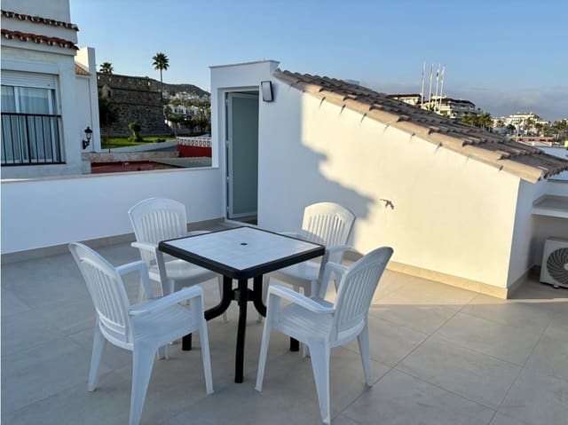 1 quarto Casa em Banda para arrendar em Puerto de la Duquesa, Manilva - 1 000 € (Ref: 9322734)