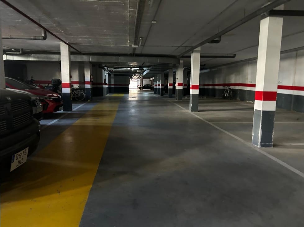 Garage te koop in Manilva - € 11.000 (Ref: 9322735)