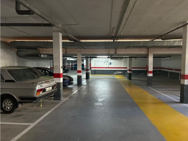 Garage for sale in San Luis de Sabinillas, Manilva - € 11,000 (Ref: 9322735)