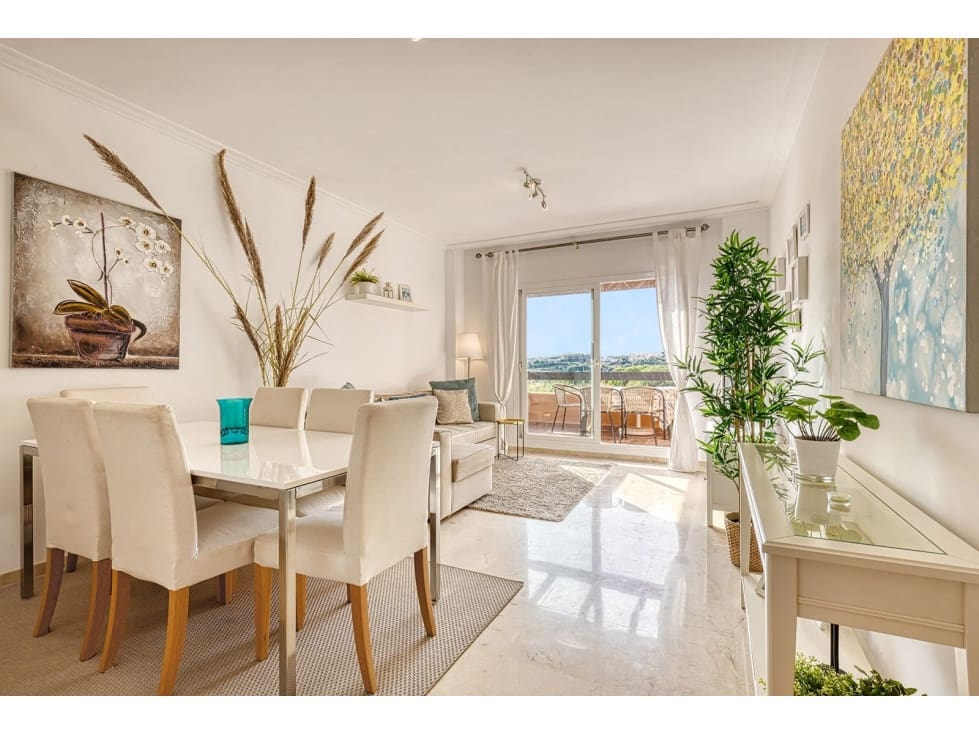 2 bedroom Penthouse for rent in Casares with pool - € 1,480 (Ref: 9378549)