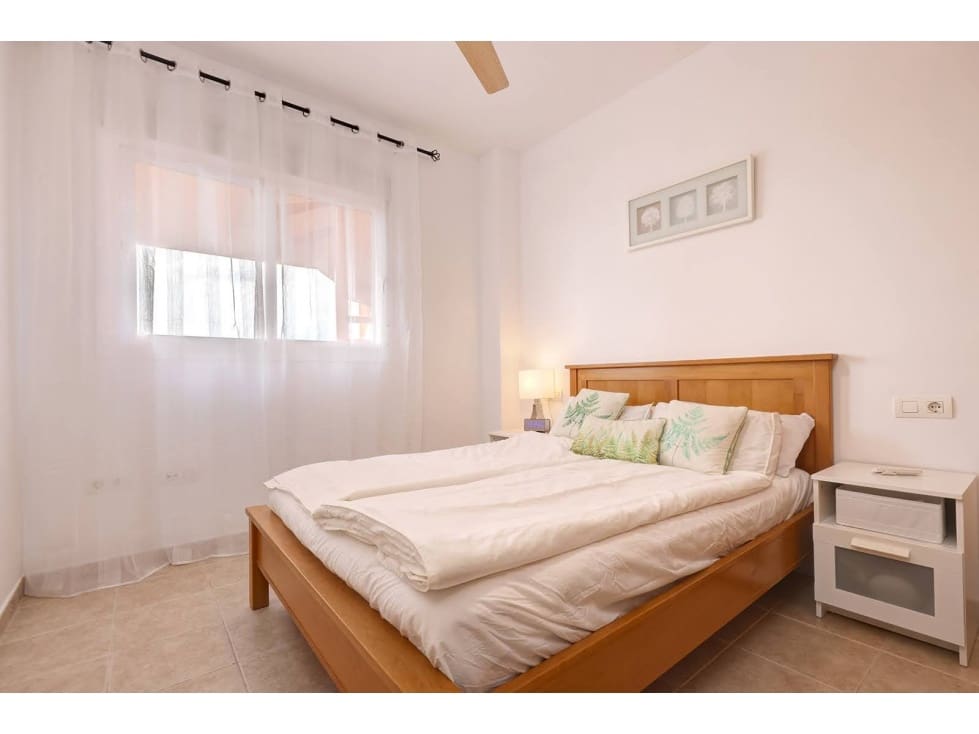 2 bedroom Penthouse for rent in Casares with pool - € 1,480 (Ref: 9378549)