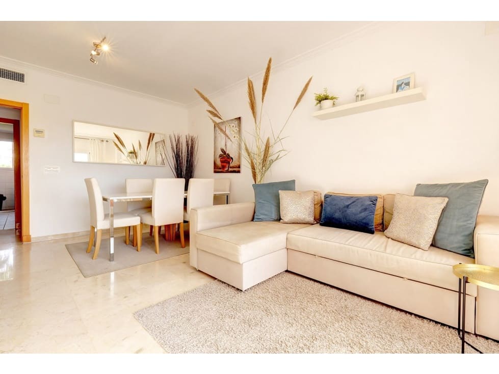 2 bedroom Penthouse for rent in Casares with pool - € 1,480 (Ref: 9378549)