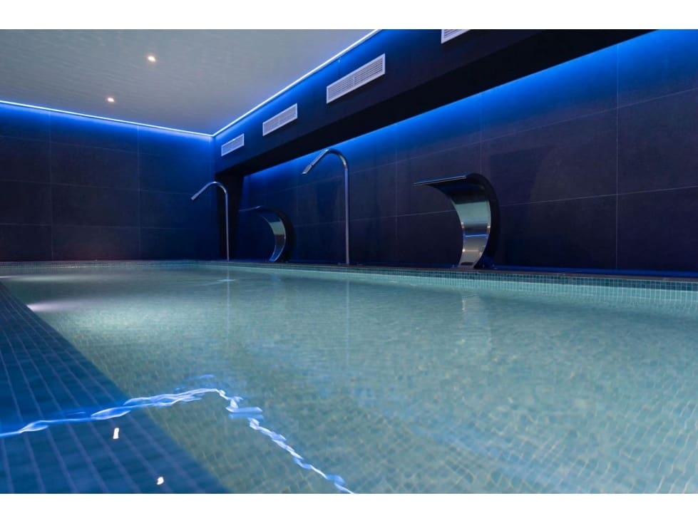 2 makuuhuone Huoneisto myytävänä paikassa Fuengirola mukana uima-altaan - 656 500 € (Ref: 9422229)