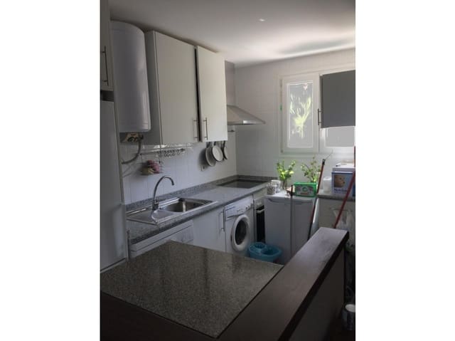 2 slaapkamer Appartement te koop in Manilva met zwembad - € 220.000 (Ref: 9518300)