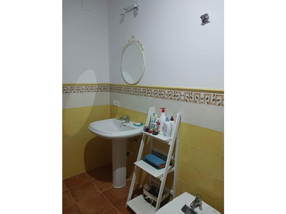 3 sovrum Hus till salu i Iznajar med pool - 189 000 € (Ref: 9533055)