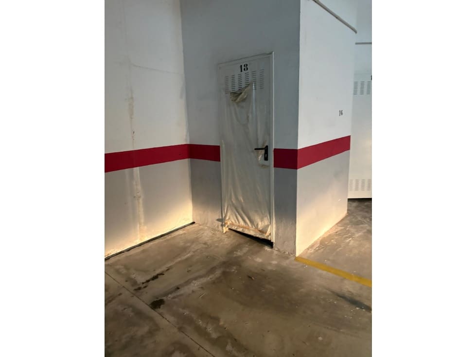 Garage for sale in Manilva - € 11,500 (Ref: 9598528)