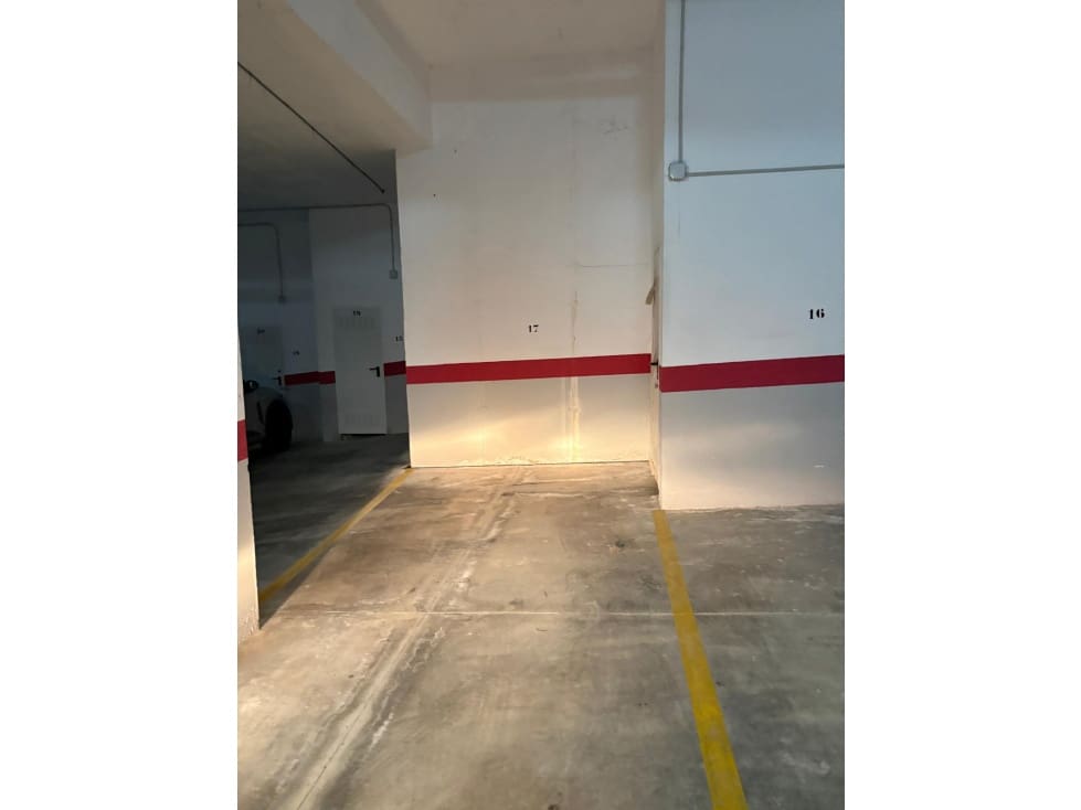 Garage for sale in Manilva - € 11,500 (Ref: 9598528)