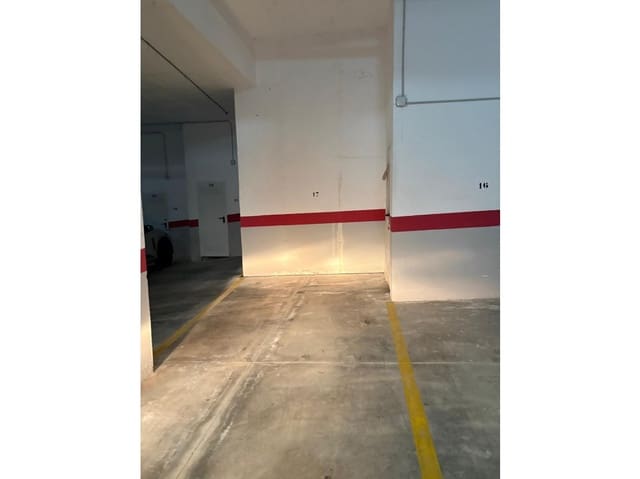 Garage for sale in Alcorrín, Manilva - € 11,500 (Ref: 9598528)