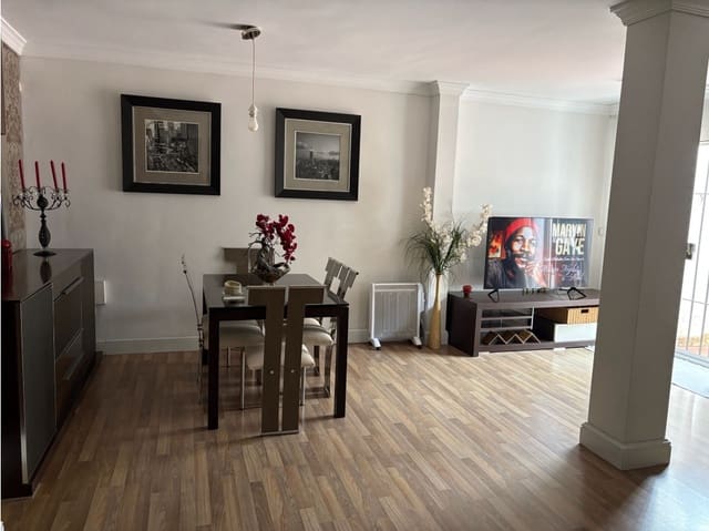 3 camera da letto Casa in vendita in Estepona con piscina - 740.000 € (Rif: 9638953)