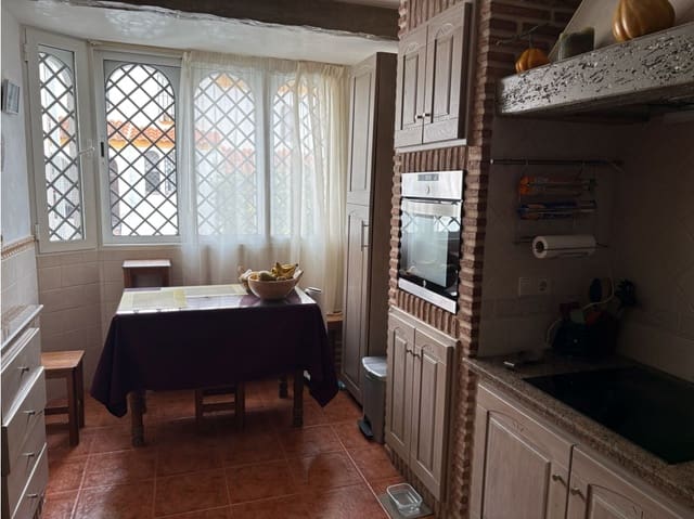 3 camera da letto Casa in vendita in Estepona con piscina - 740.000 € (Rif: 9638953)