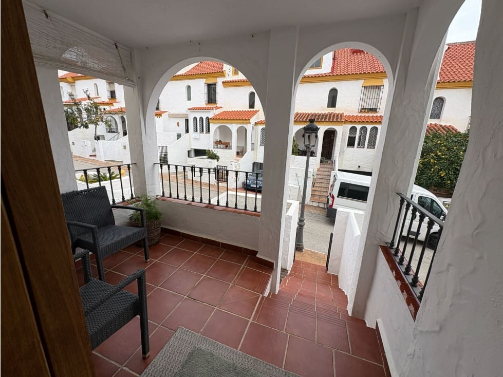 3 camera da letto Casa in vendita in Estepona con piscina - 740.000 € (Rif: 9638953)