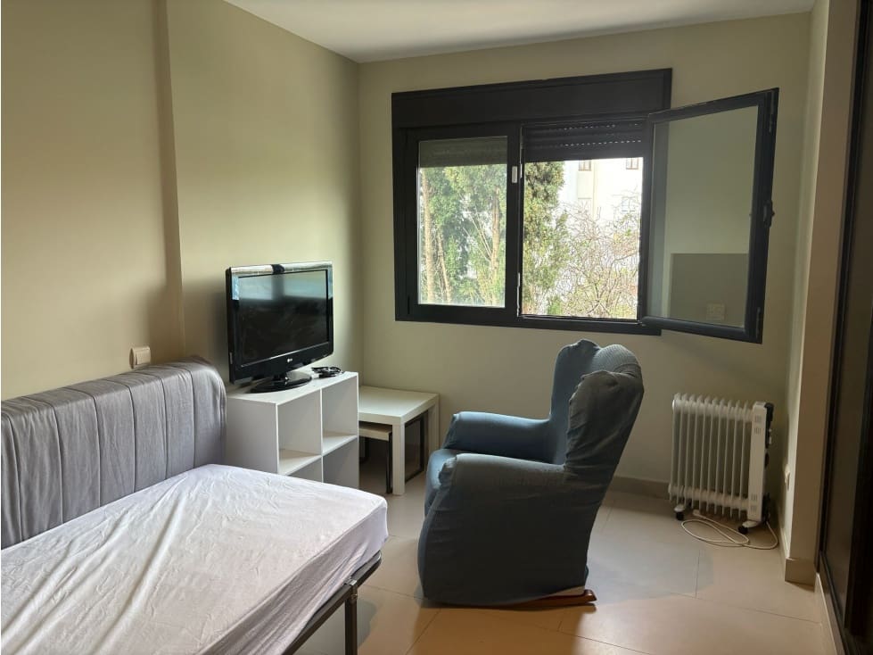 4 chambre Maison de Ville à vendre à Estepona avec piscine - 560 000 € (Ref: 9660777)