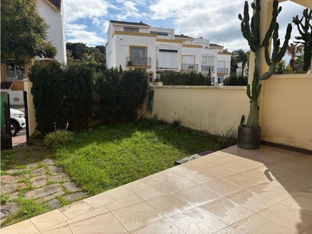 4 chambre Maison de Ville à vendre à Estepona avec piscine - 560 000 € (Ref: 9660777)