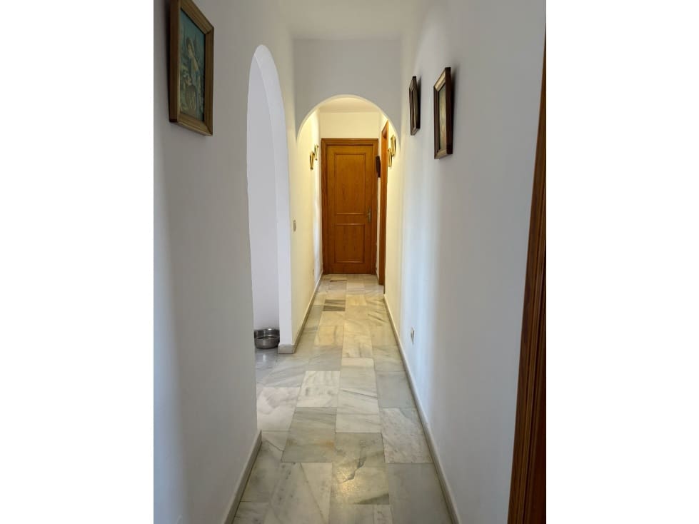 5 slaapkamer Huis te koop in Estepona - € 900.000 (Ref: 9676659)