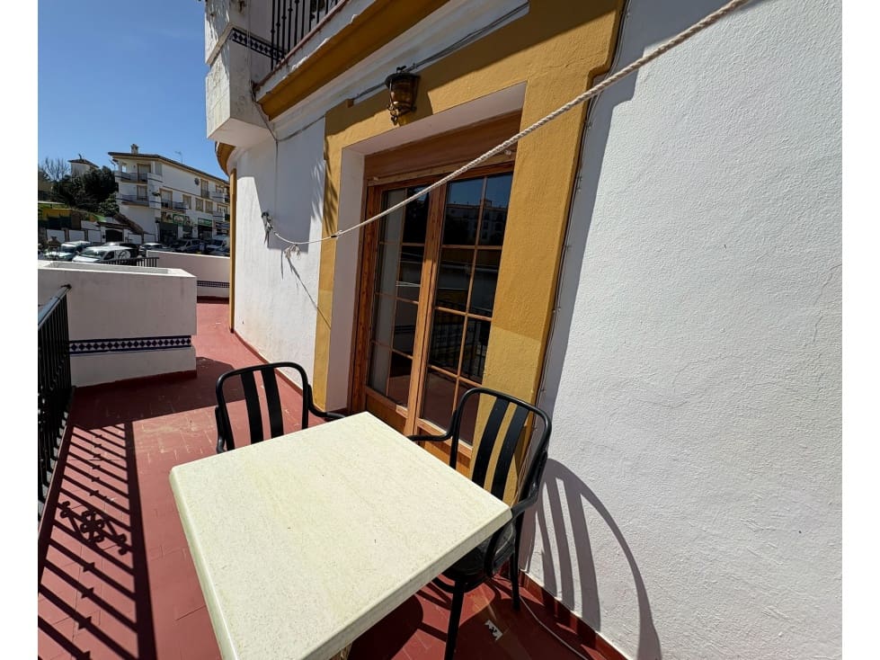 5 slaapkamer Huis te koop in Estepona - € 900.000 (Ref: 9676659)