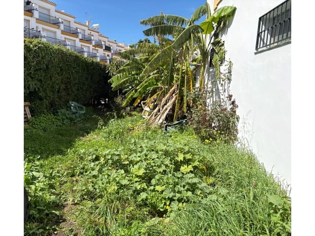 5 slaapkamer Huis te koop in Estepona - € 900.000 (Ref: 9676659)