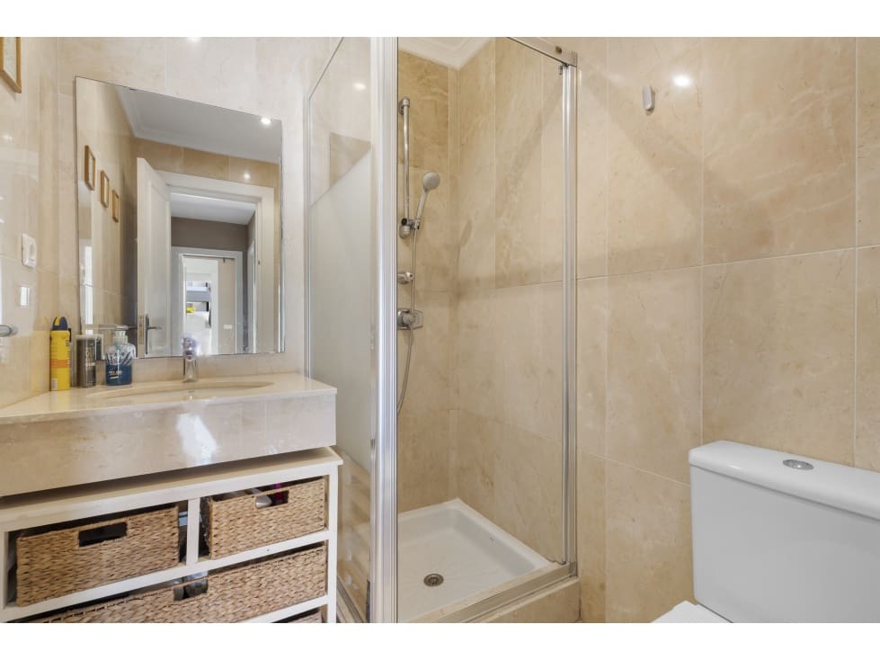 3 sovrum Lägenhet till salu i Nueva Andalucia med pool - 630 000 € (Ref: 9682260)