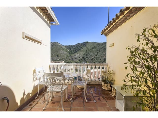 Casa de 3 habitaciones en Benahavís en venta - 375.000 € (Ref: 9682261)