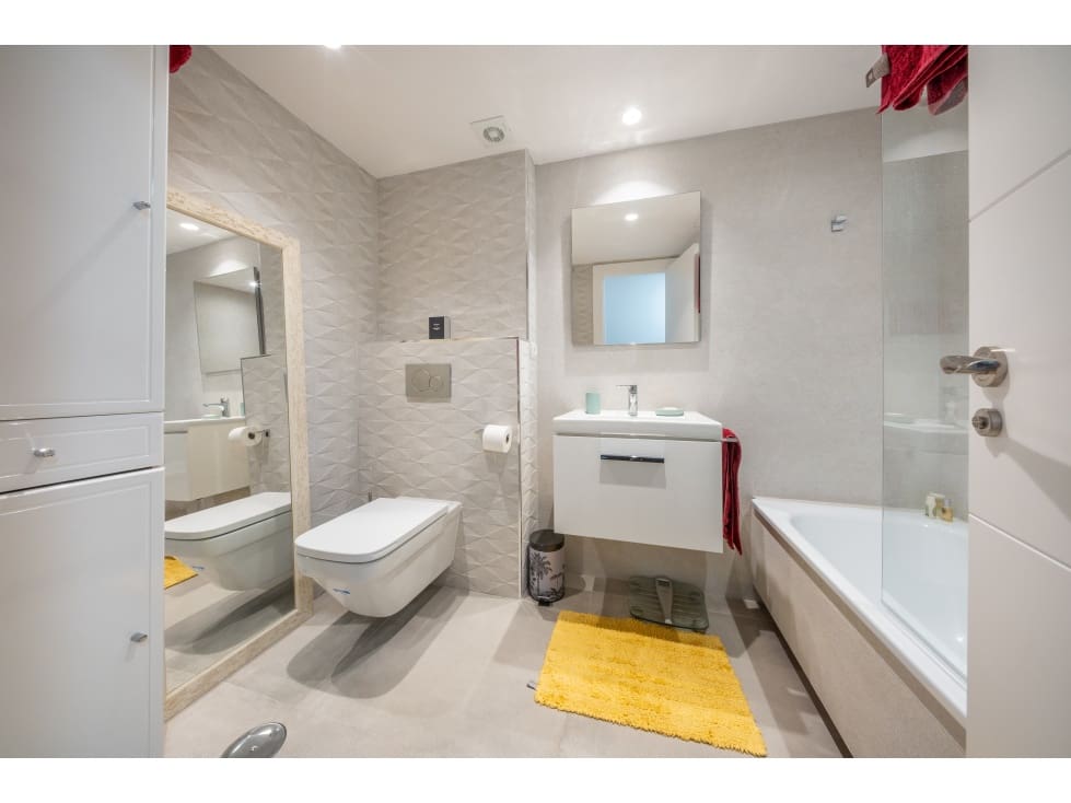 2 makuuhuone Huoneisto myytävänä paikassa Marbella - 630 000 € (Ref: 9685918)