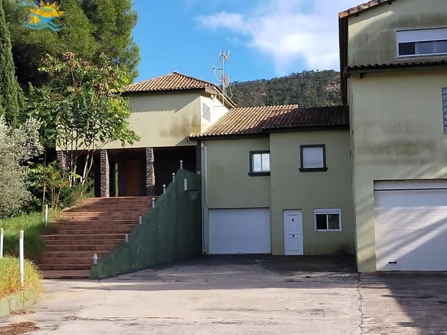 5 soveværelse Villa til salg i La Pobla Tornesa med swimmingpool garage - € 315.999 (Ref: 9117197)