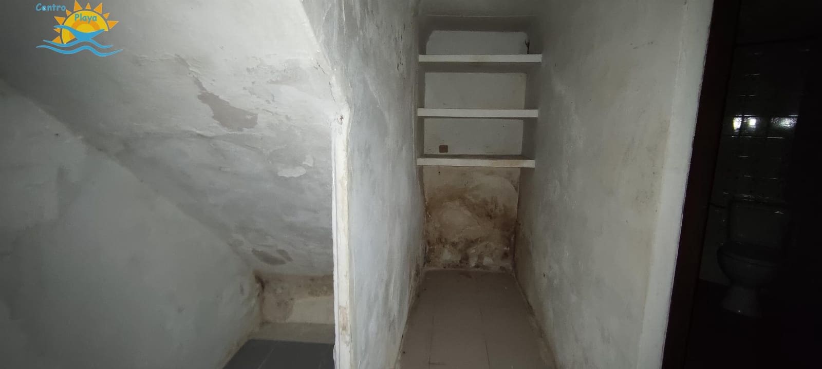 4 bedroom Townhouse for sale in Calig - € 59,600 (Ref: 9117227)