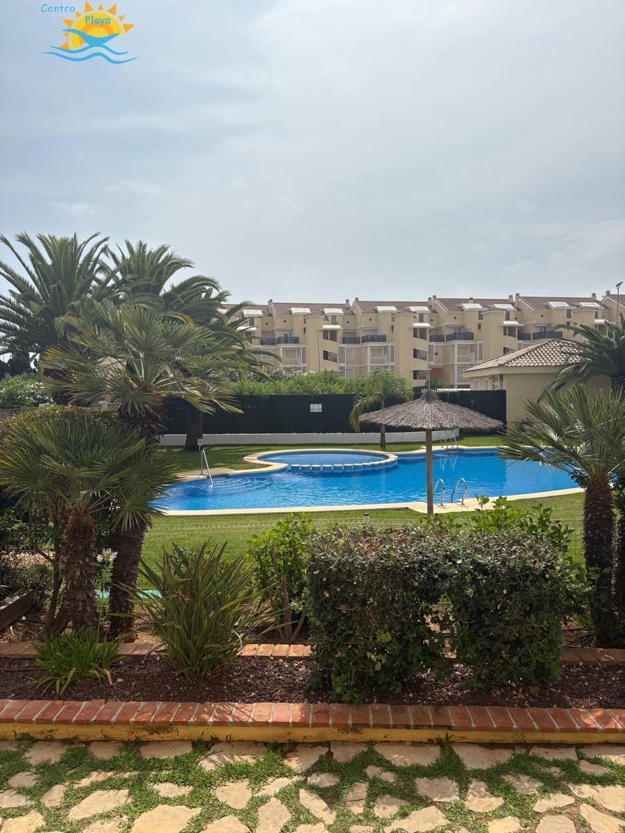 2 soveværelse Lejlighed til salg i Denia med swimmingpool garage - € 320.000 (Ref: 9117247)