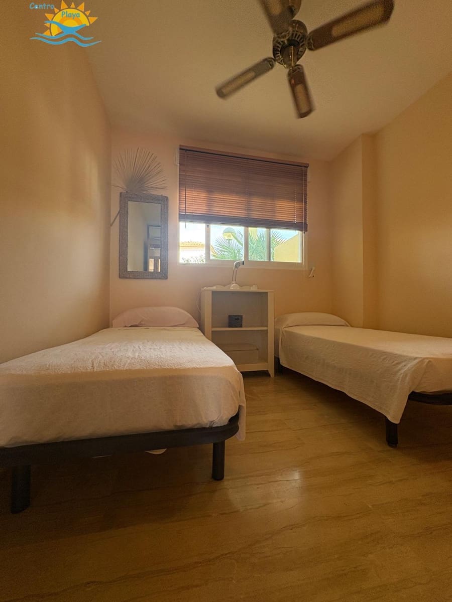 2 soveværelse Lejlighed til salg i Denia med swimmingpool garage - € 320.000 (Ref: 9117247)