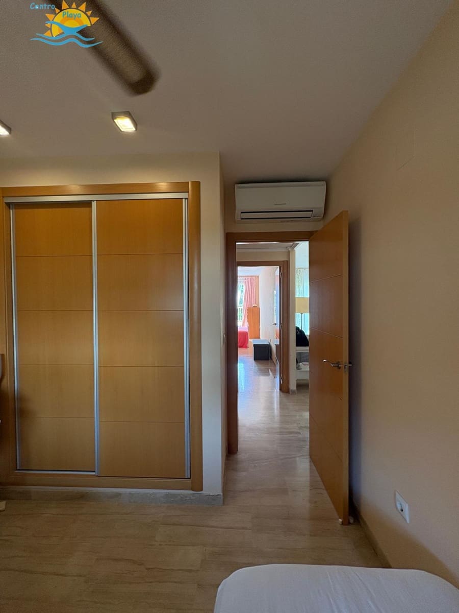 2 soveværelse Lejlighed til salg i Denia med swimmingpool garage - € 320.000 (Ref: 9117247)