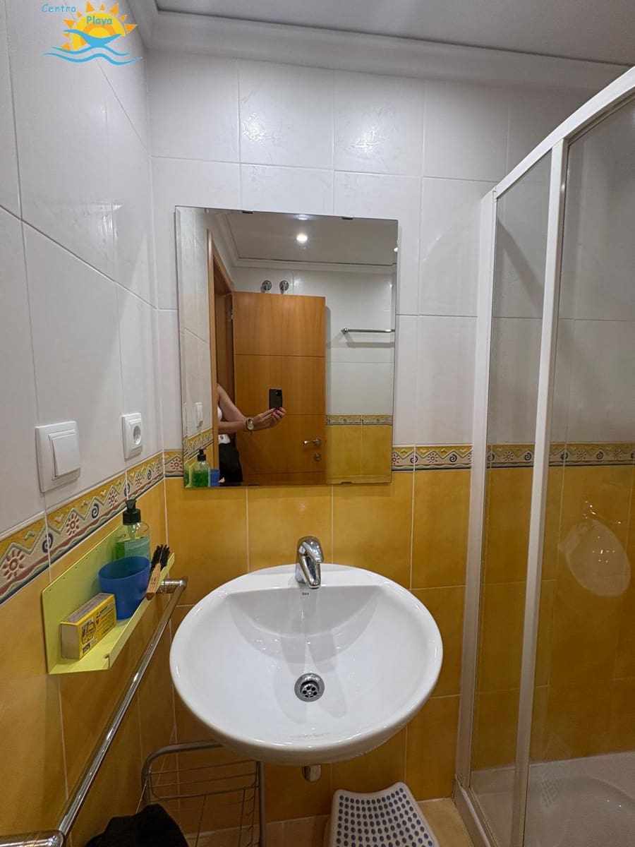 2 soveværelse Lejlighed til salg i Denia med swimmingpool garage - € 320.000 (Ref: 9117247)