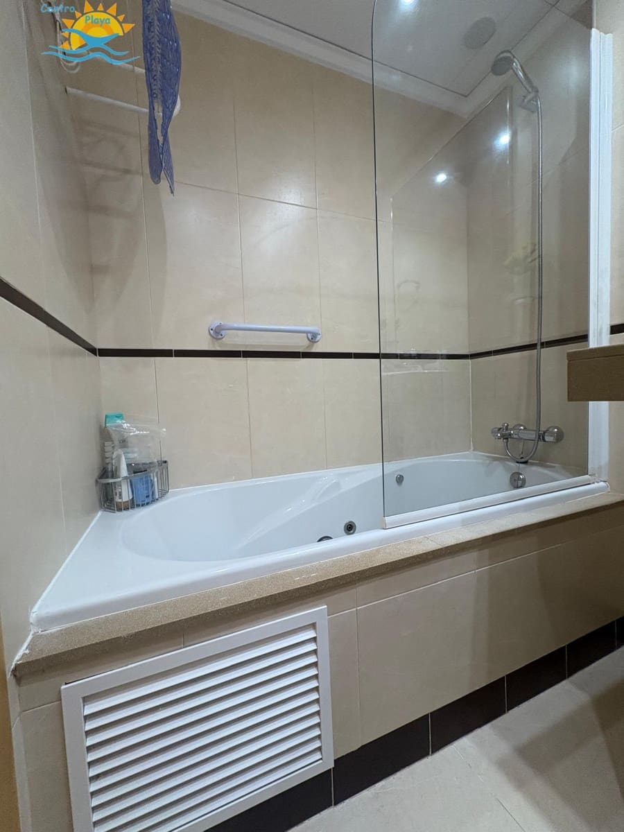 2 soveværelse Lejlighed til salg i Denia med swimmingpool garage - € 320.000 (Ref: 9117247)