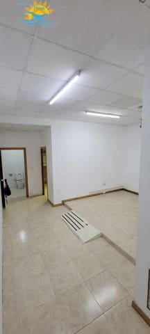 Commercieel te huur in Safranar, Valencia stad - € 699 (Ref: 9117264)