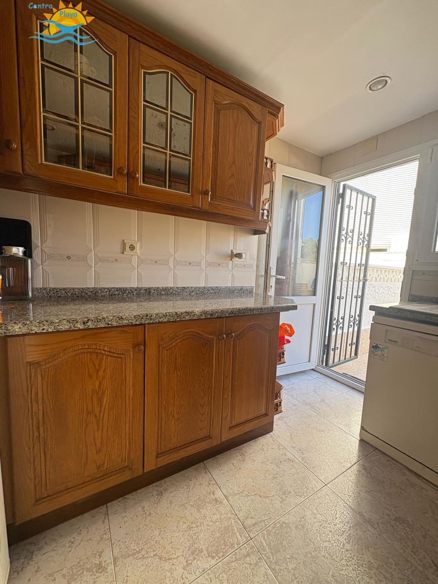 3 soveværelse Lejlighed til salg i Denia med garage - € 269.000 (Ref: 9117289)