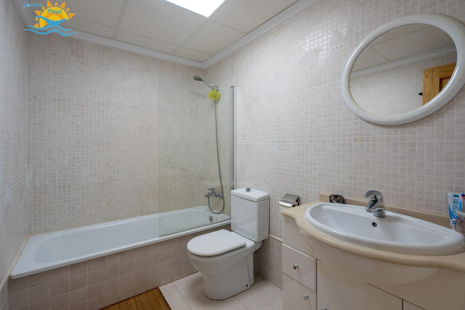 Apartamento de 3 habitaciones en Dénia en venta con piscina garaje - 420.000 € (Ref: 9236261)