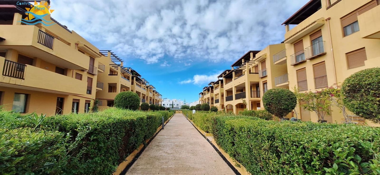 Apartamento de 2 habitaciones en Alcossebre en venta con piscina garaje - 299.000 € (Ref: 9371877)