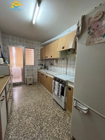 4 slaapkamer Flat te koop in Oropesa  - € 120.000 (Ref: 9386932)