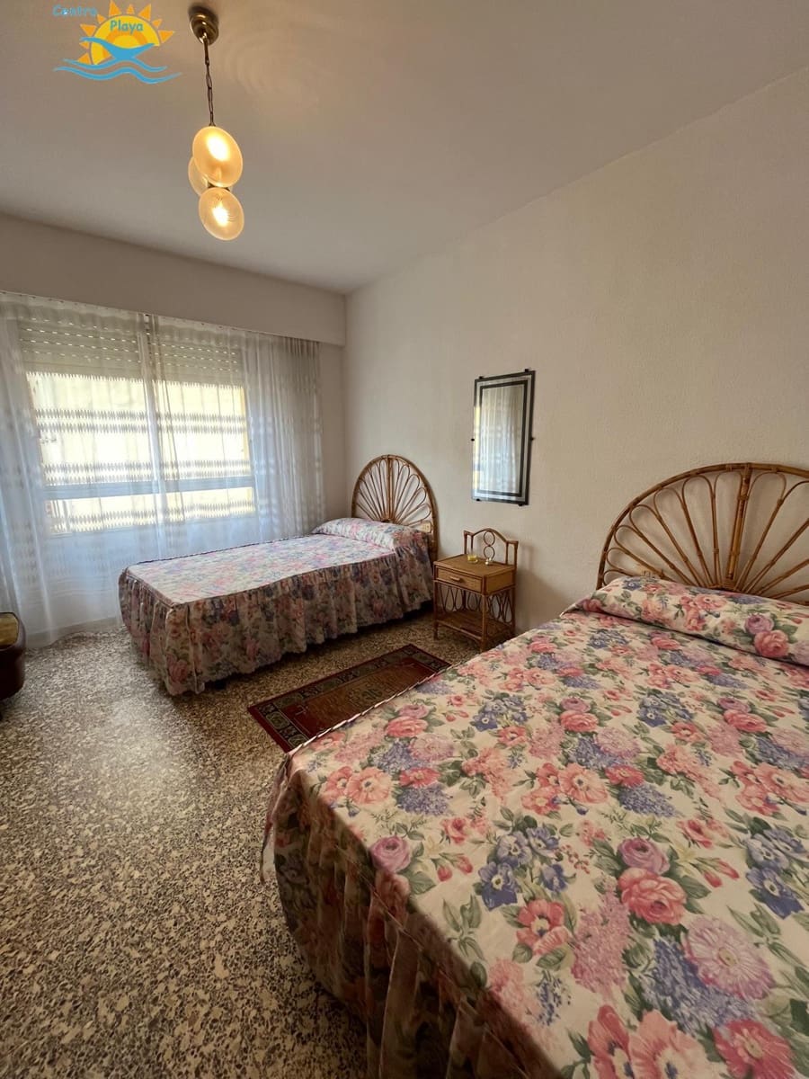 4 slaapkamer Flat te koop in Oropesa  - € 120.000 (Ref: 9386932)