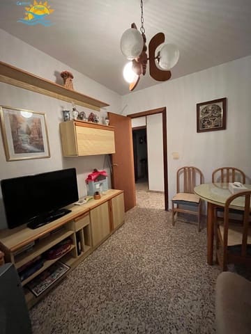 4 slaapkamer Flat te koop in Oropesa  - € 120.000 (Ref: 9386932)