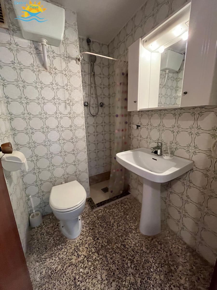 4 slaapkamer Flat te koop in Oropesa  - € 120.000 (Ref: 9386932)