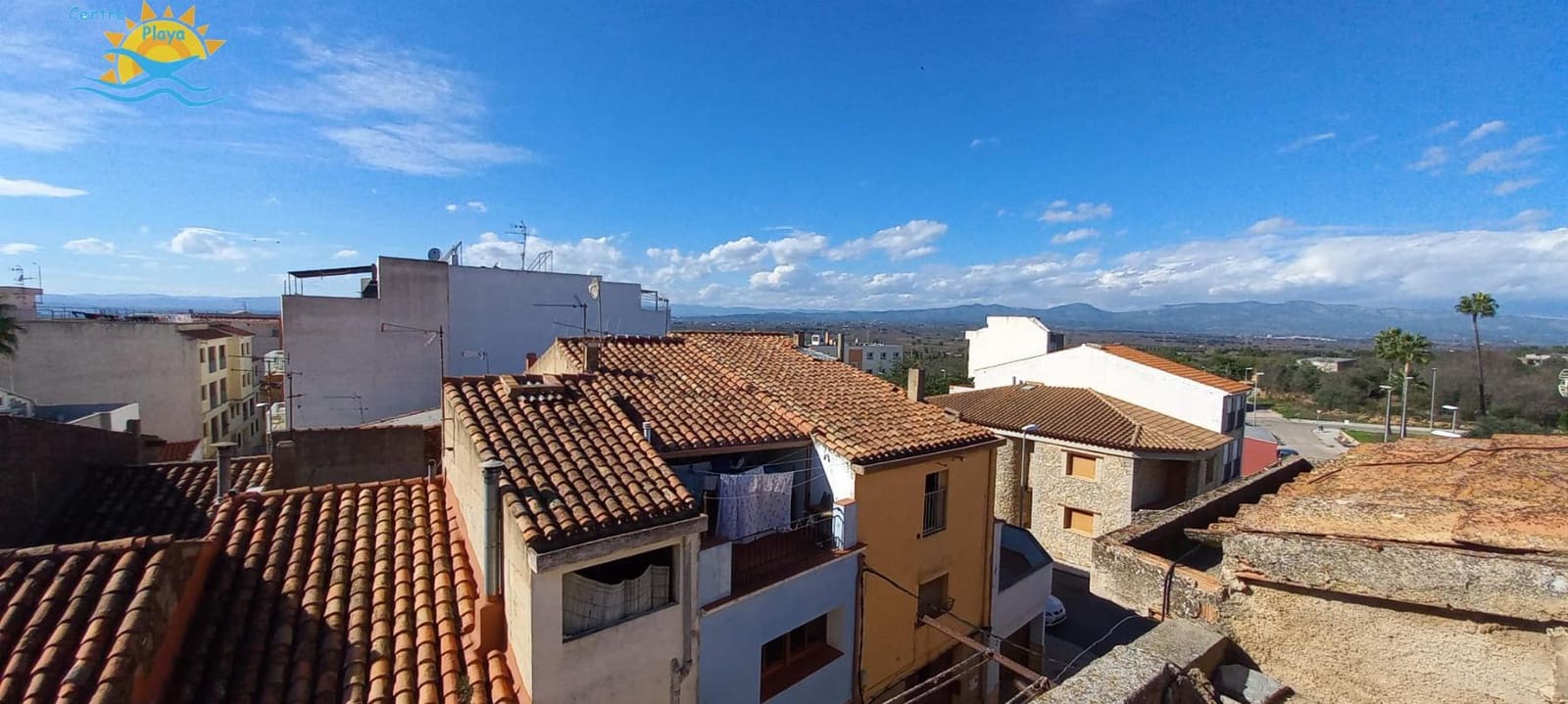 6 soveværelse Byhus til salg i Cabanes - € 45.000 (Ref: 9395535)