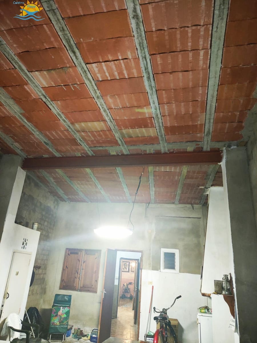 4 soveværelse Byhus til salg i Albalat de la Ribera med garage - € 104.000 (Ref: 9419562)