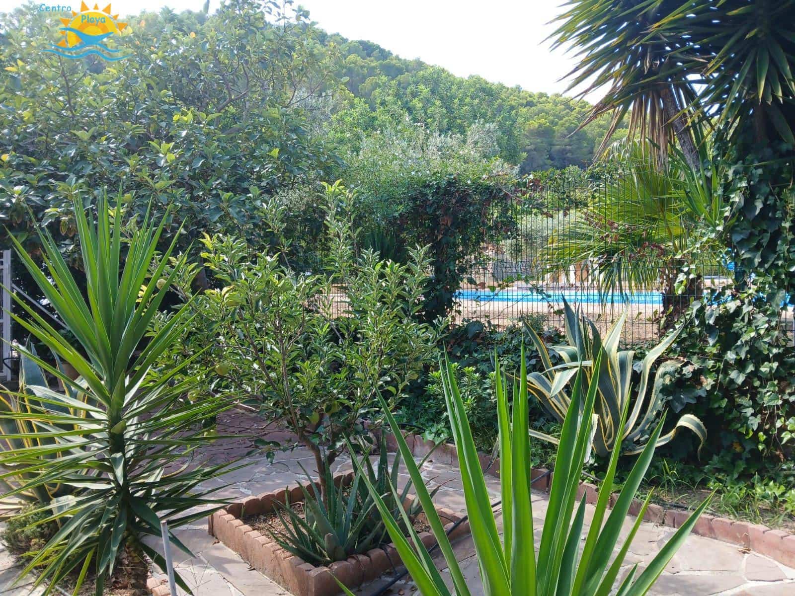 2 soverom Finca/Herregård til salgs i Favara med svømmebasseng garasje - € 135 000 (Ref: 9419563)