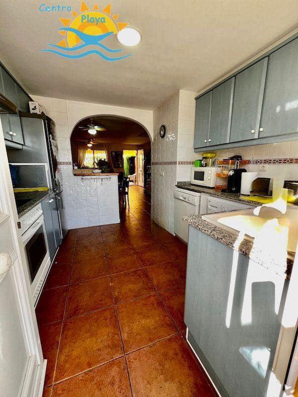 3 slaapkamer Bungalow te koop in Denia met zwembad - € 280.000 (Ref: 9424169)