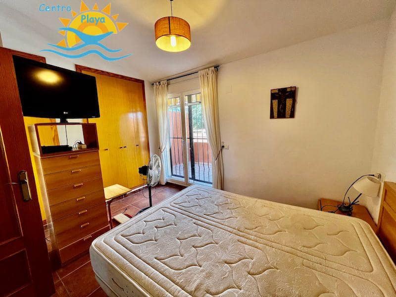 3 slaapkamer Bungalow te koop in Denia met zwembad - € 280.000 (Ref: 9424169)