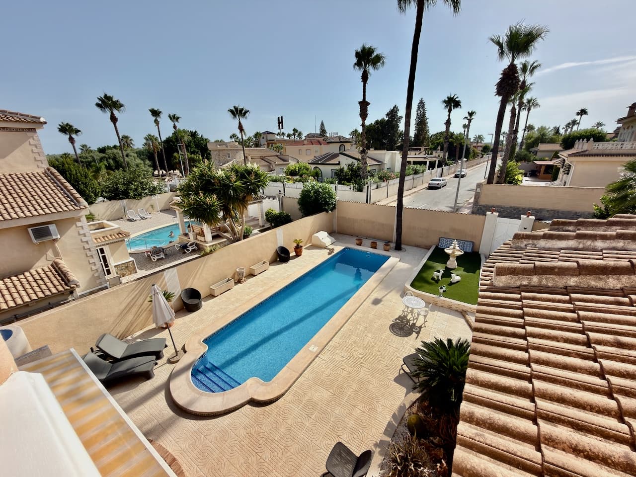4 Zimmer Villa zu verkaufen in Dona Pepa mit Pool - 575.000 € (Ref: 10016295)