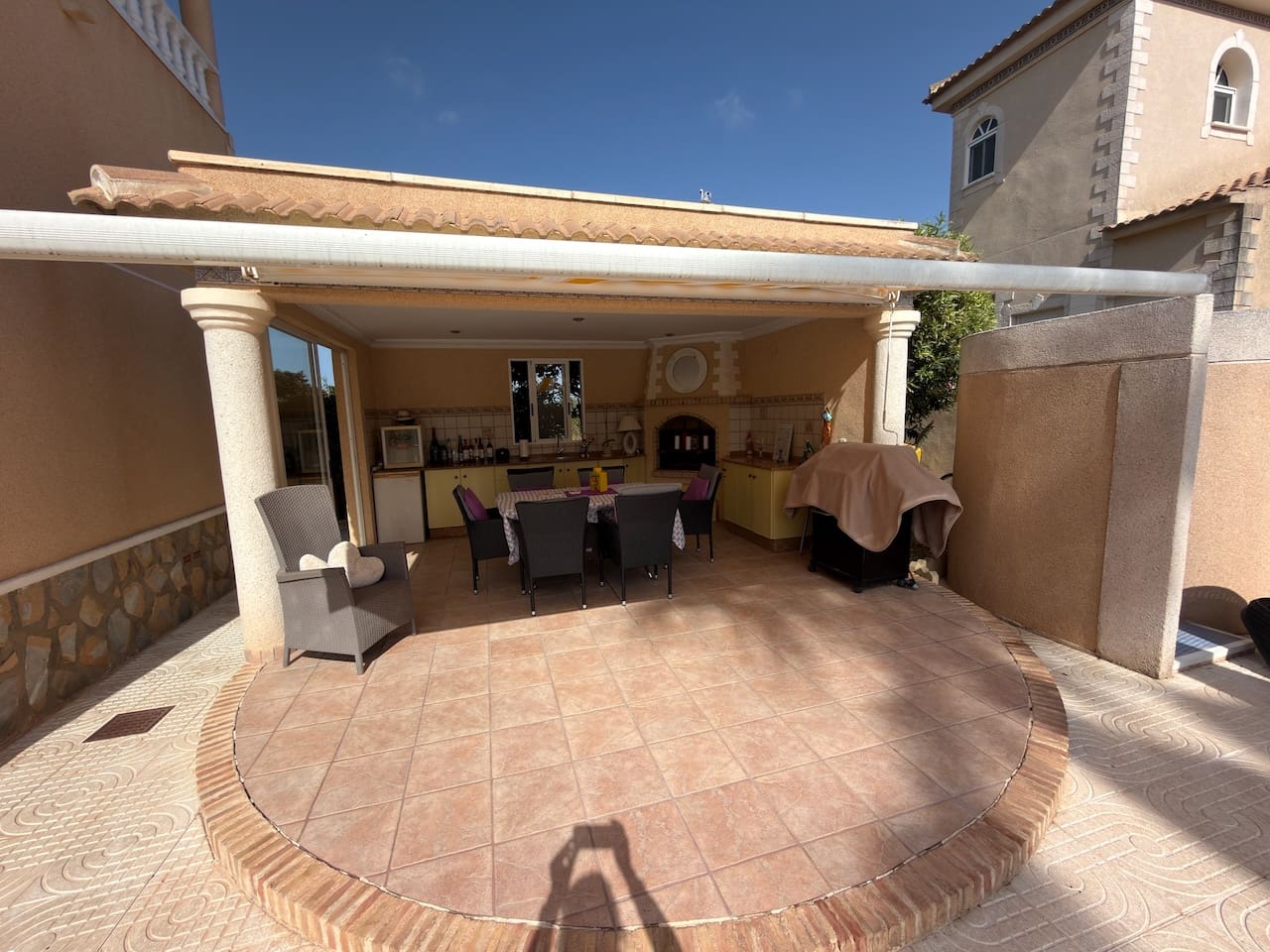 4 Zimmer Villa zu verkaufen in Dona Pepa mit Pool - 575.000 € (Ref: 10016295)